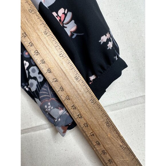 Loft Floral Flounce Long Sleeve Dress size 0P Black‎ AS IS - Picture 9 of 9